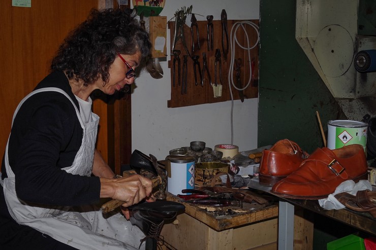 Mestierarti-05-Calzolaia