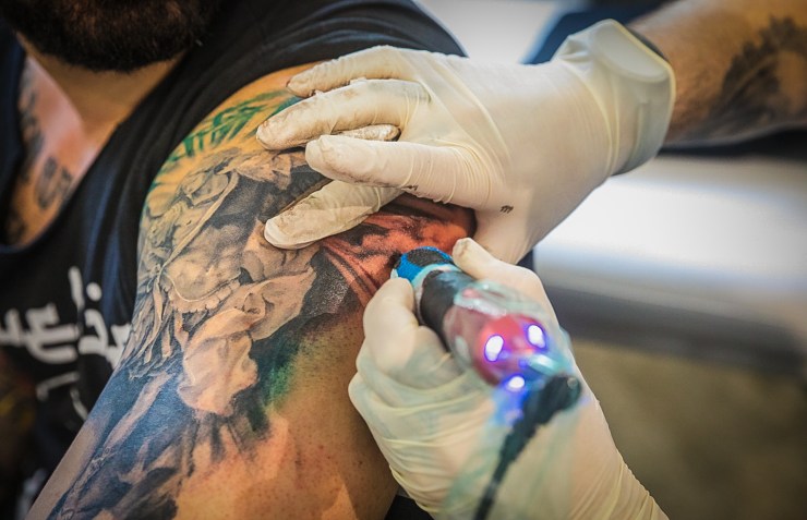 Mestierarti-08-Tatuatore